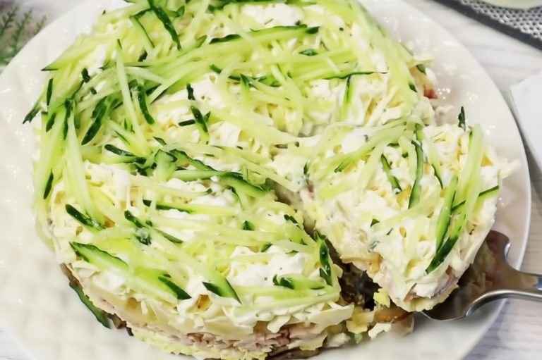 Салат «Зимний Фьюжн» — нежность и гармония вкусов для Новогоднего стола