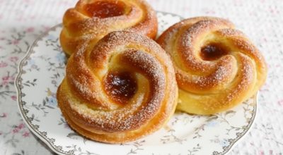 Сдобные булочки с повидлом: невероятная пышность, которая не осядет даже на следующий день