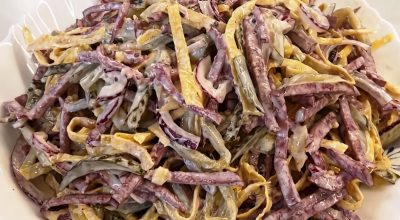 Новогодний салат «Хозяюшка». Праздничное блюдо, которое обязательно понравится всем вашим гостям