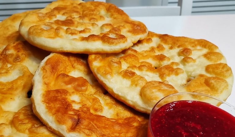 Эти лепешки на воде — просто, быстро и невероятно мягко (без яиц)